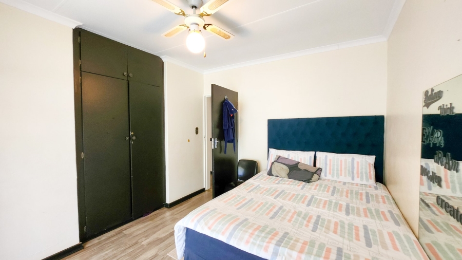 4 Bedroom Property for Sale in Wilkoppies North West